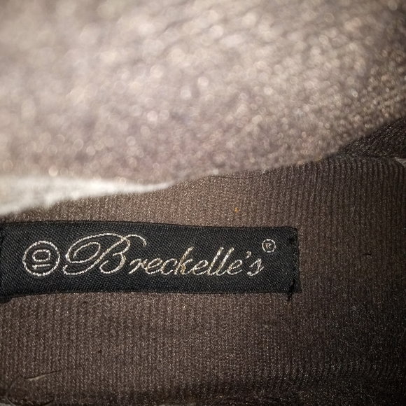 BRECKELLE'S - Picture 2 of 7